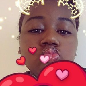 Meet your Posher, Isyss